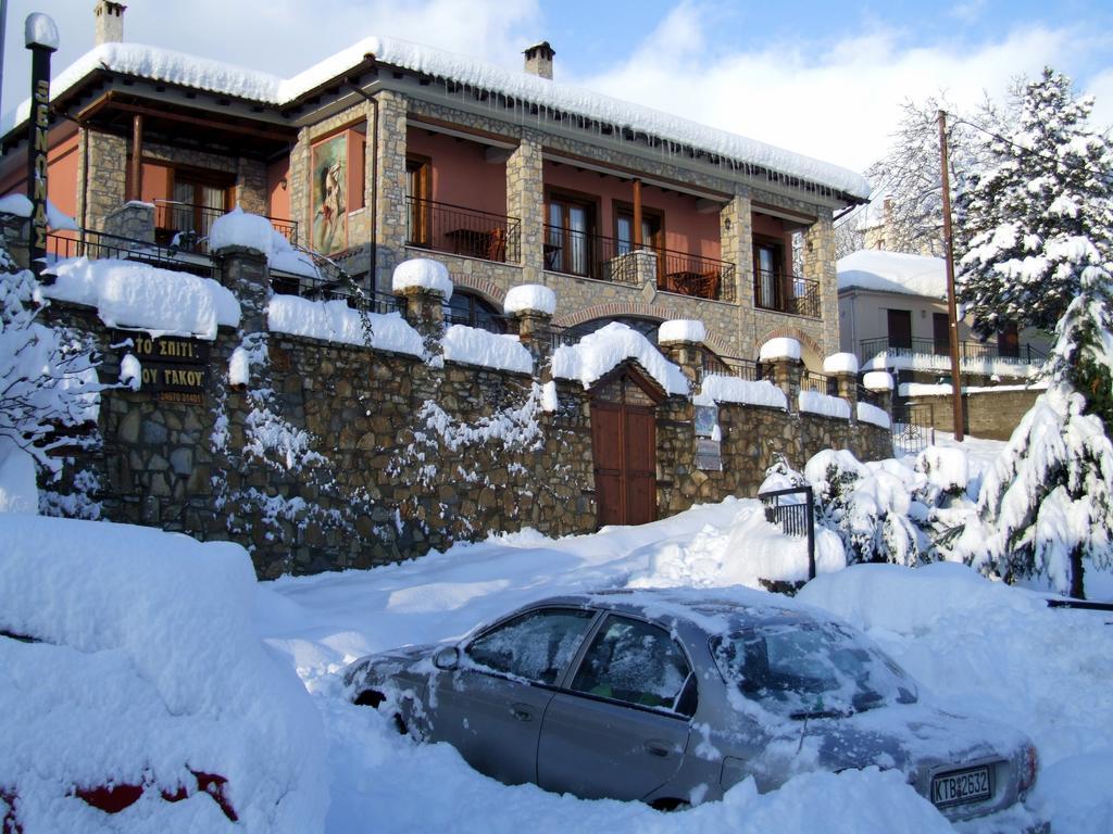 Guesthouse To Spiti Τou Gakou Nestórion Exterior foto